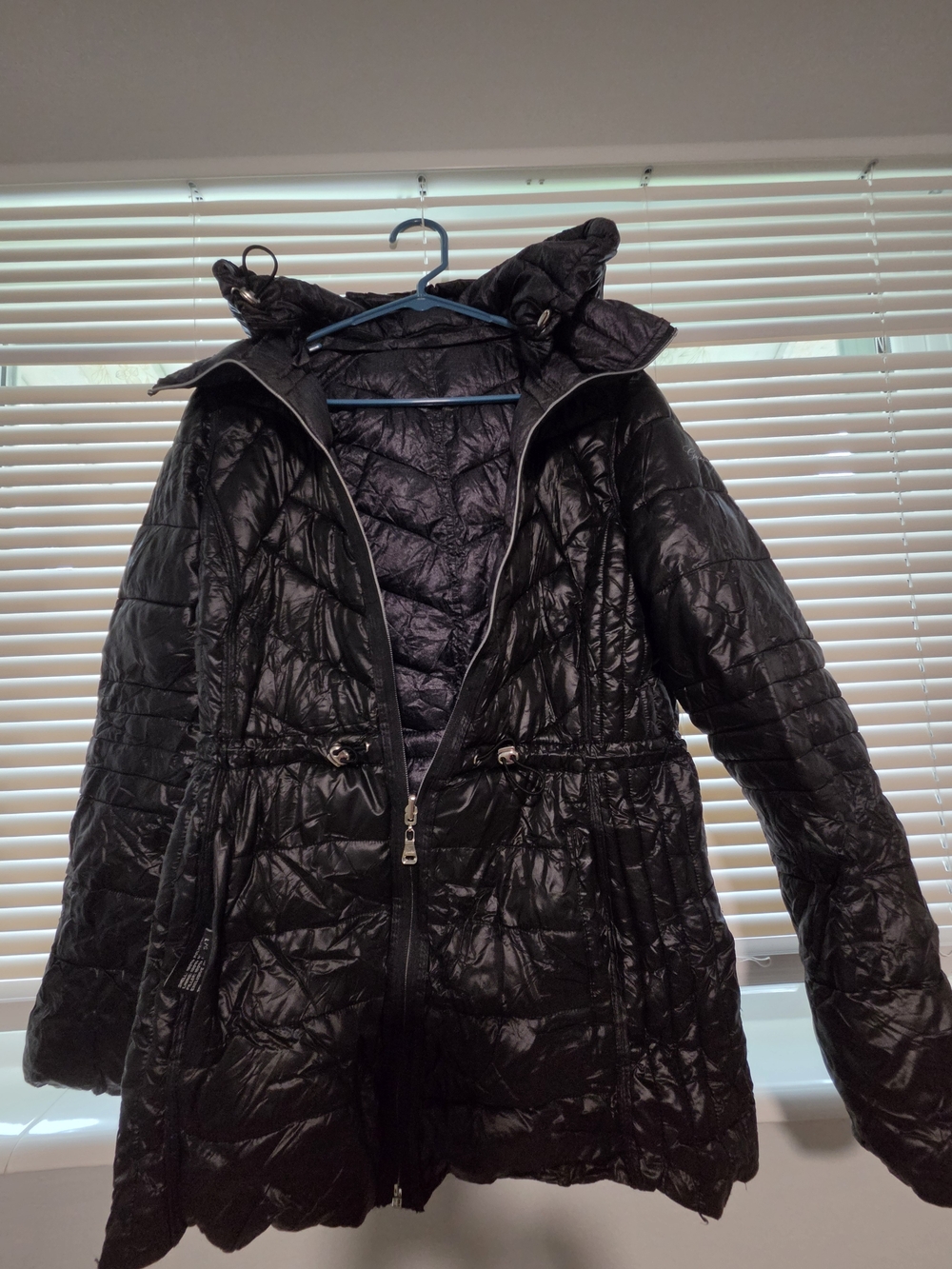 Guess Reversable Quilted Hooded Women's Coat